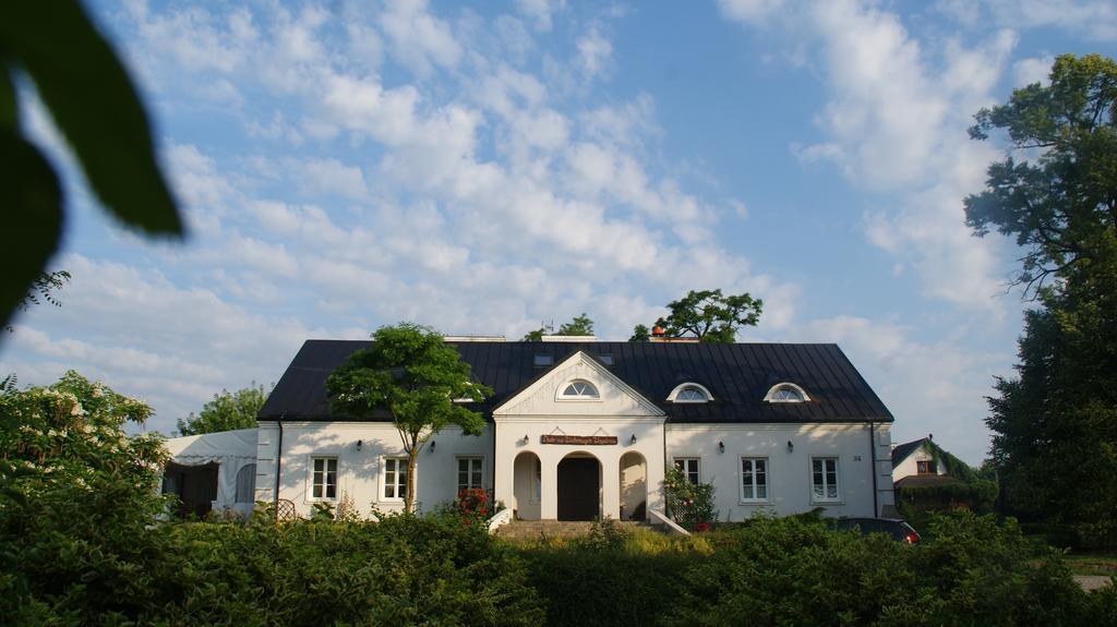 Dwór na Wichrowym Wzgórzu Przybysławice Exterior foto