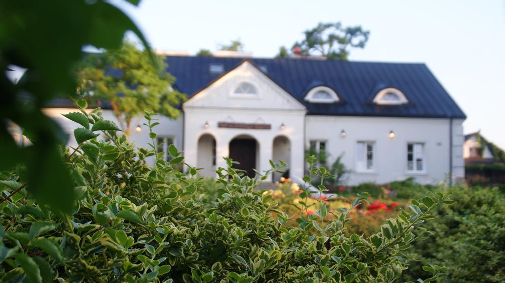 Dwór na Wichrowym Wzgórzu Przybysławice Exterior foto